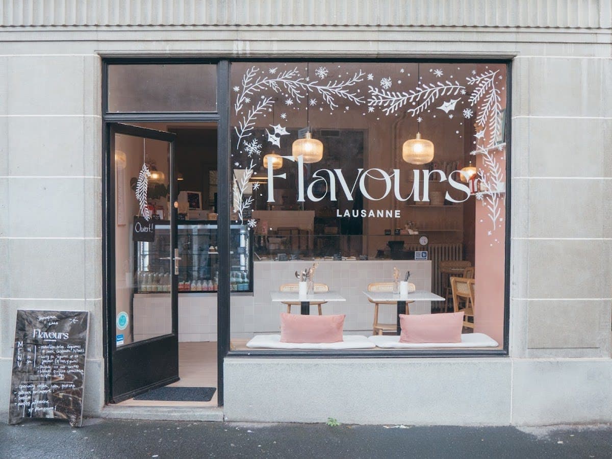 Flavours Lausanne I Café, Pâtisseries & Salades