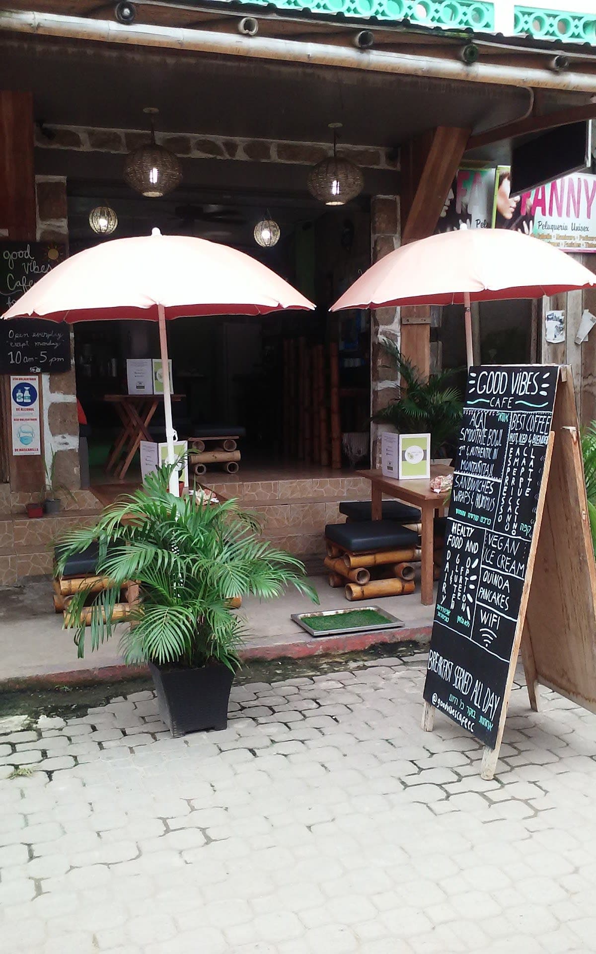 Good Vibe Cafe Bar