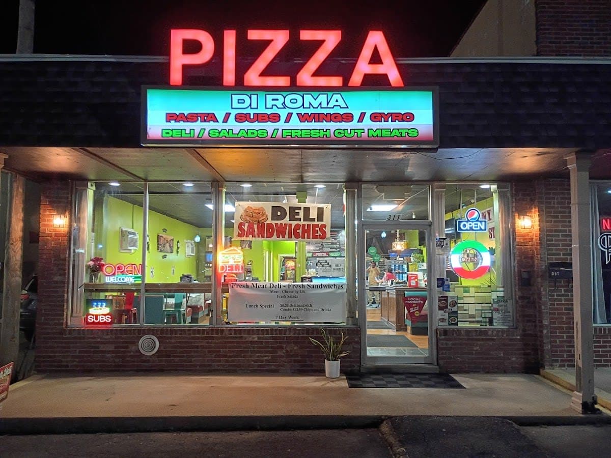 Pizza di Roma pasta and wings