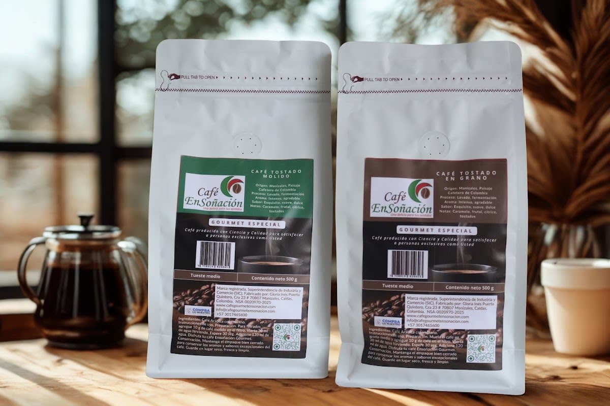 Café Ensoñación / Café tostado gourmet, calidad de especialidad, café de origen Manizales, Paisaje cafetero de Colombia