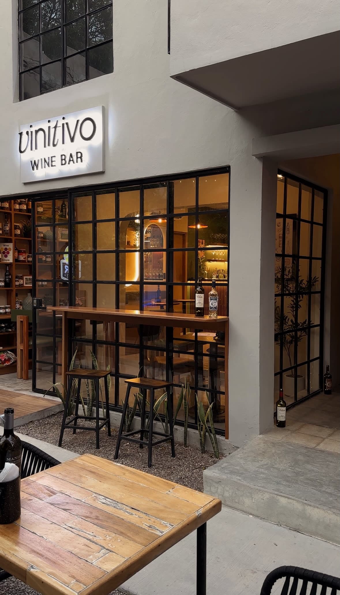 VINITIVO wine bar