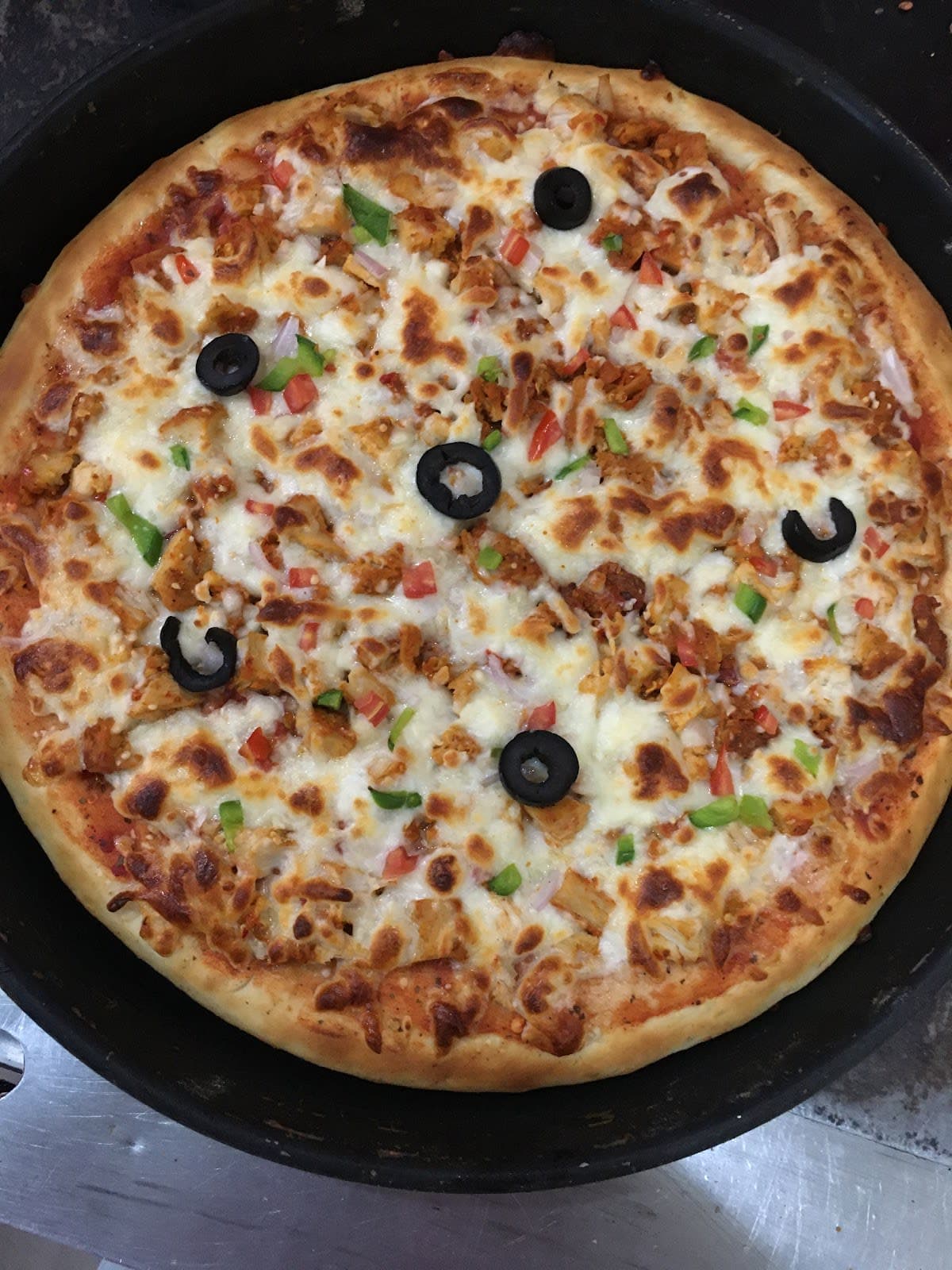 Friends 2020 pizza & fried chicken